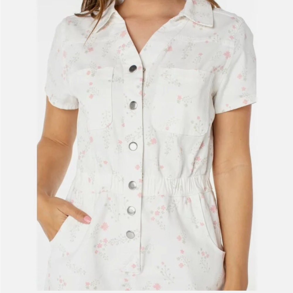 Celebrity Pink White and Pink Floral Romper XS